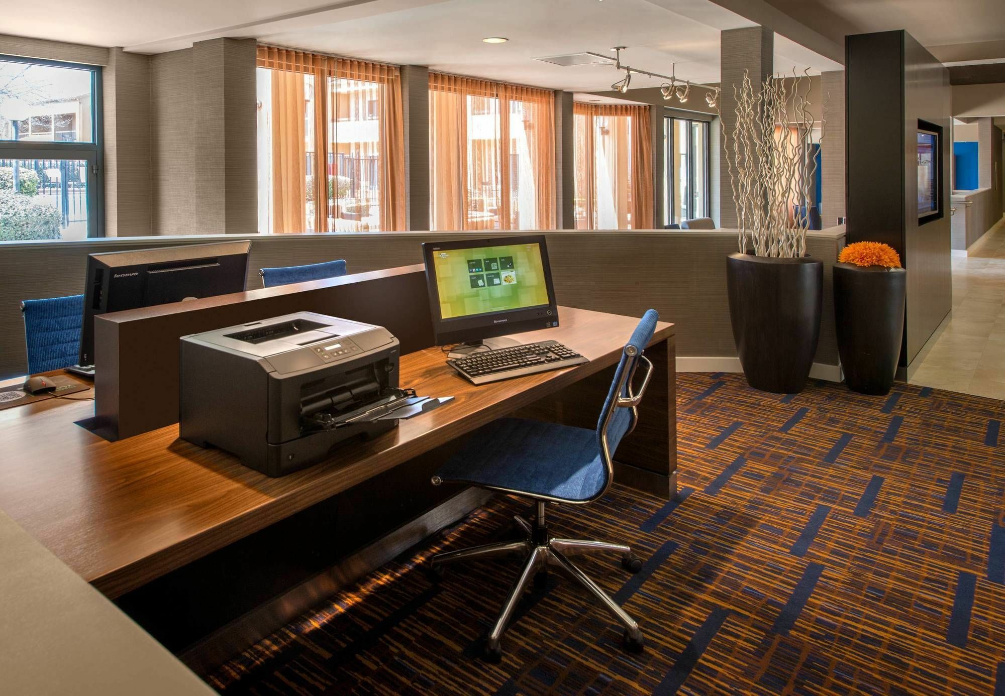 คอร์ตยาร์ด ดัลลัส แอดดิสัน/มิดเวย์ Hotel ภายนอก รูปภาพ